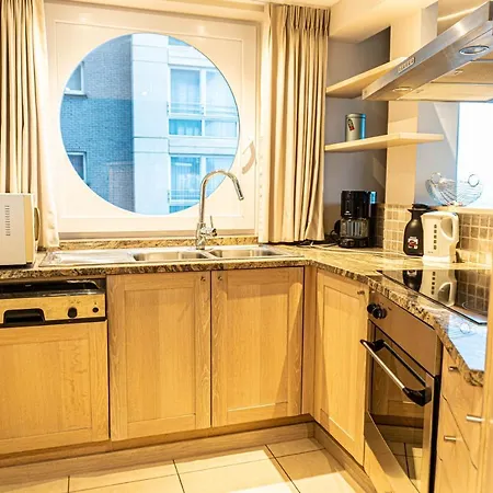 Apartment Zeedijk 68